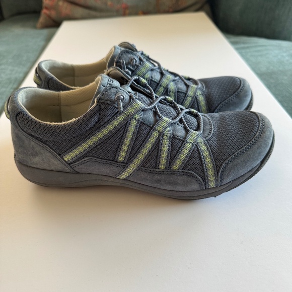 Women's Dansko Harlyn Sneaker Size 37 Blue - Picture 2 of 7